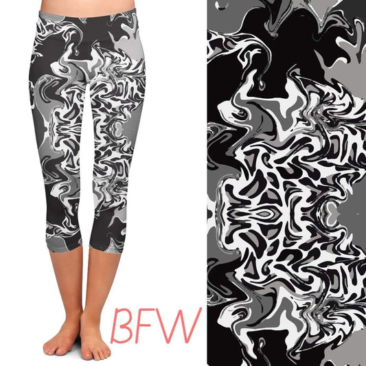 Black & White Marble Capris with pockets
