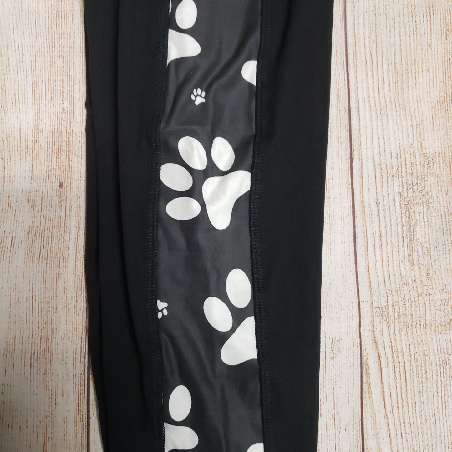 Designer B&W paws biker shorts