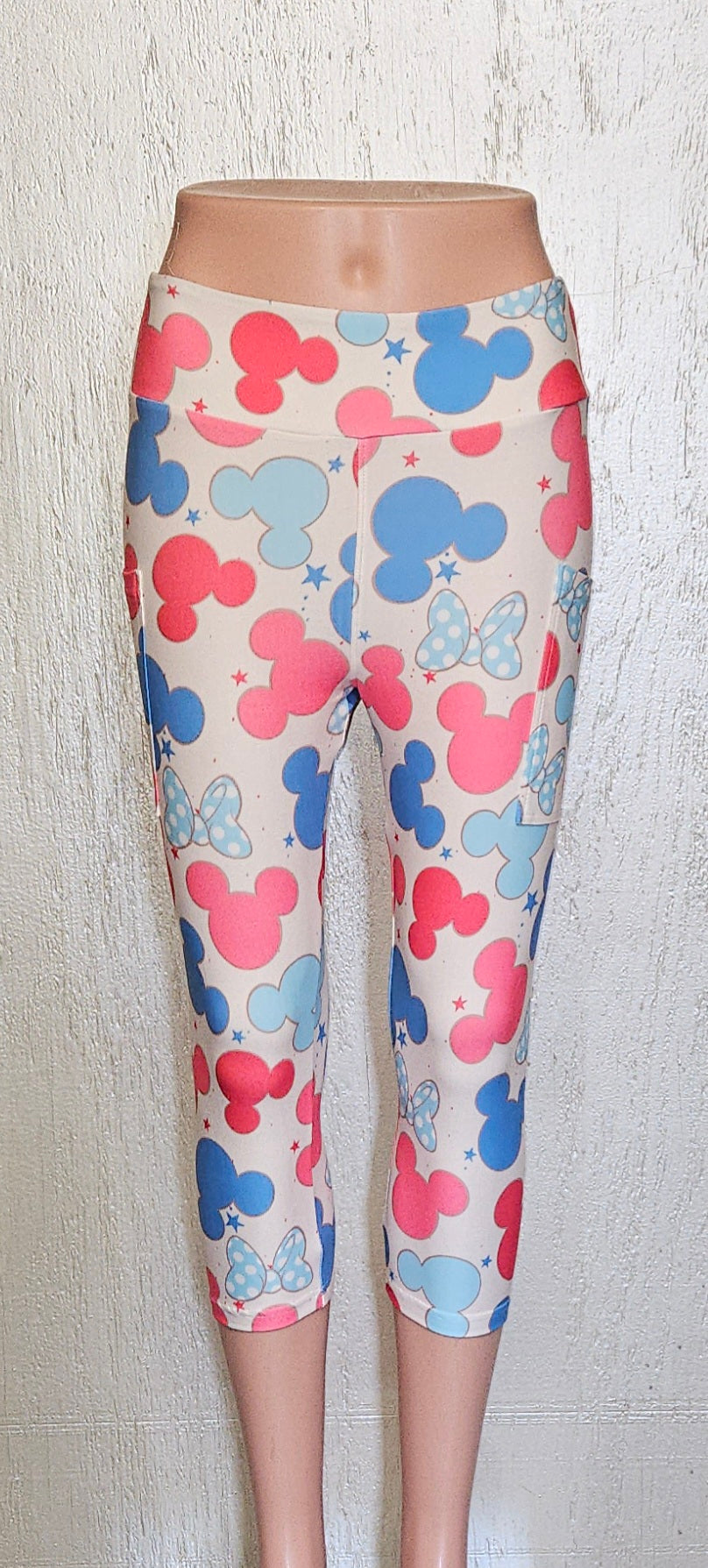Ears and Bows capris with pockets