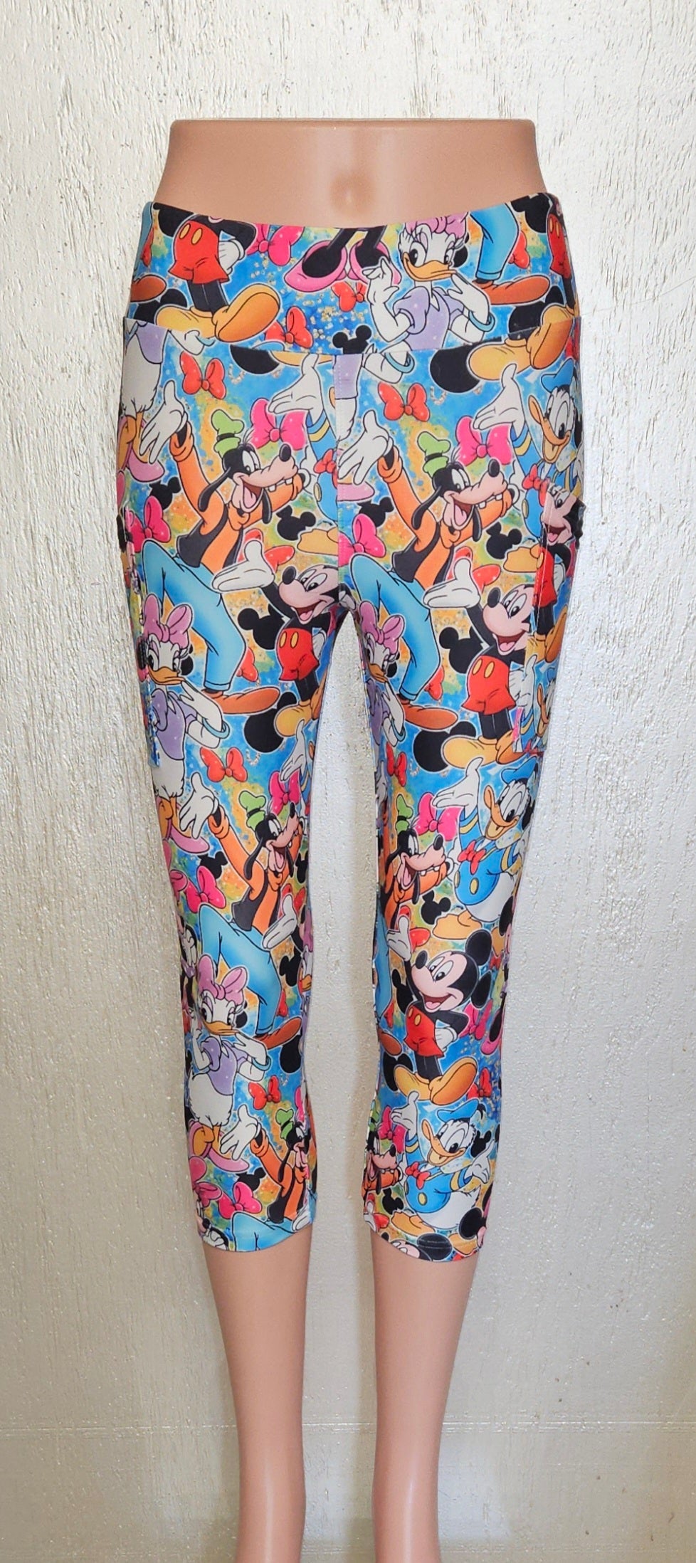 Cheer Friends leggings and capris with pockets