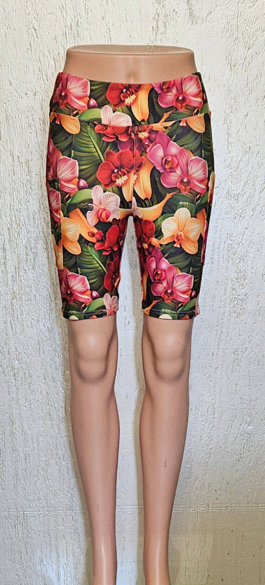 Banana Flowers bike shorts with pockets