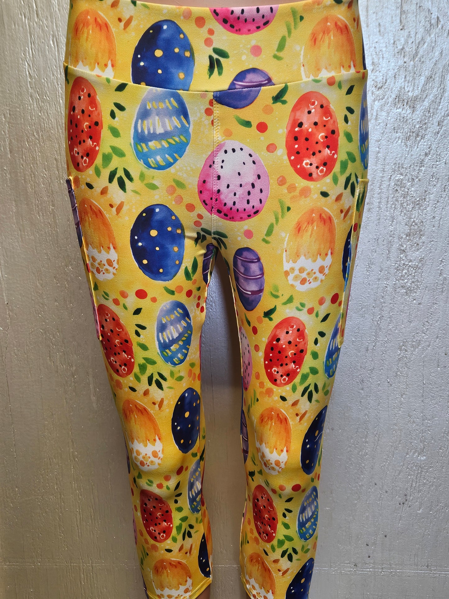 Eggs On Yellow capris with pockets