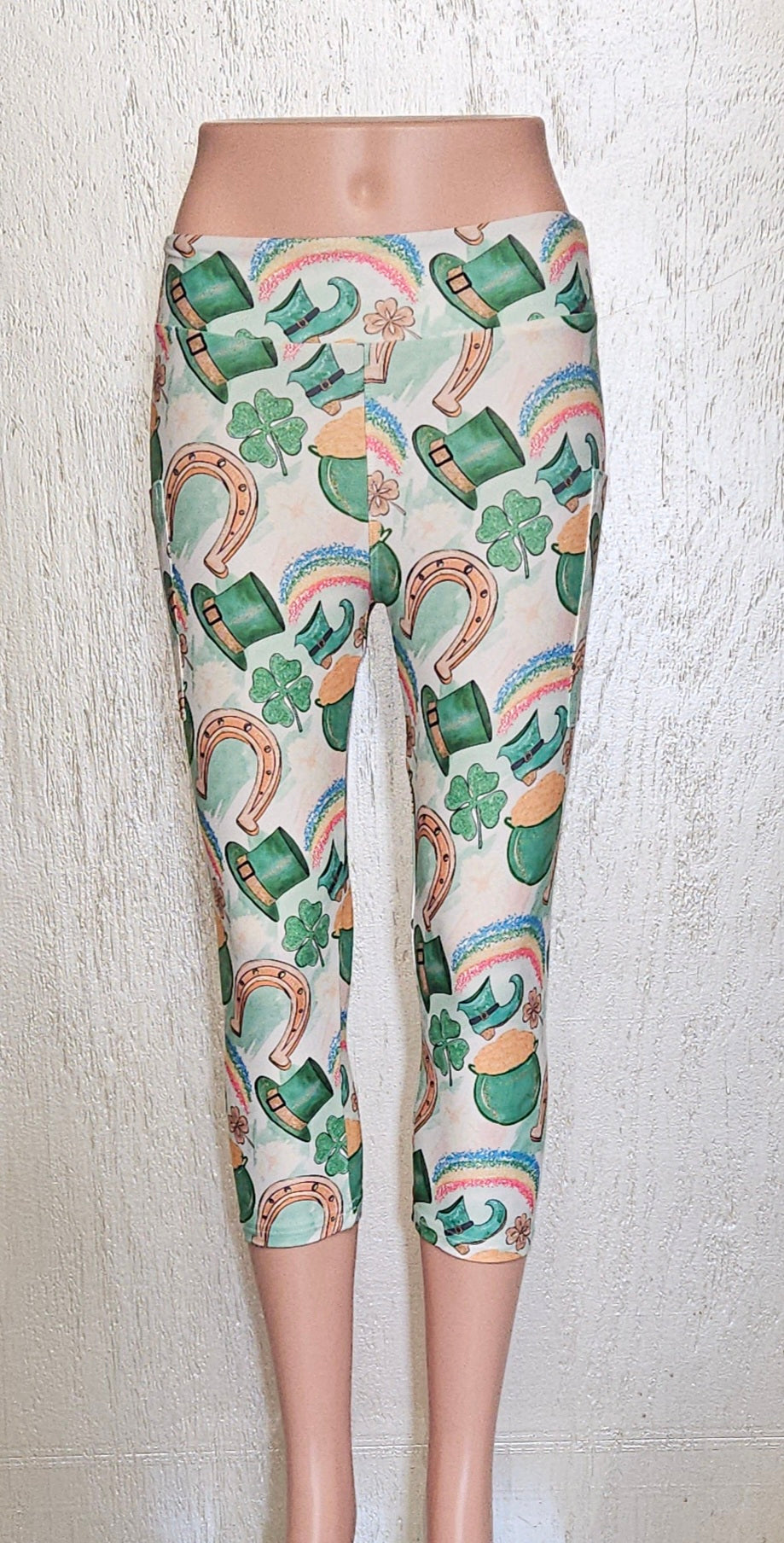 Lucky Clovers skorts and capris with pockets