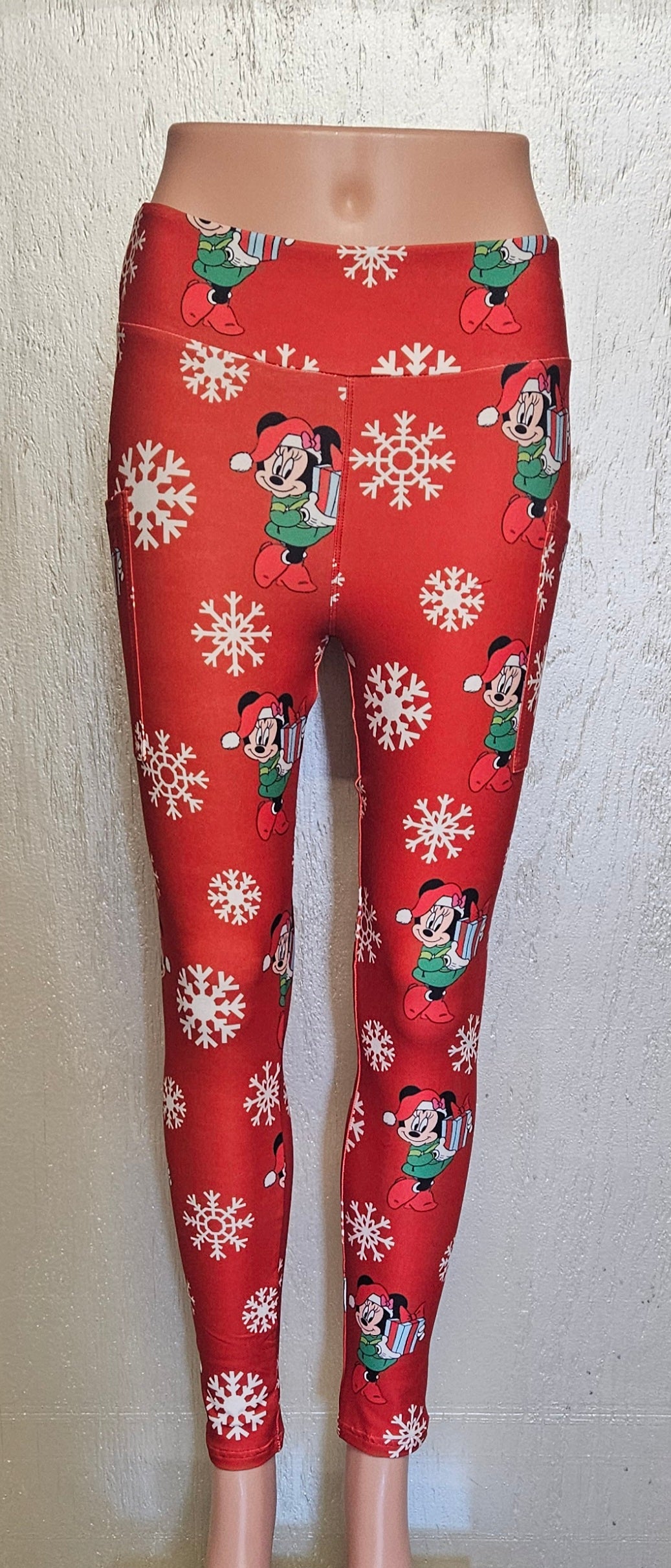 Snowflake Mouse leggings and capris with pockets