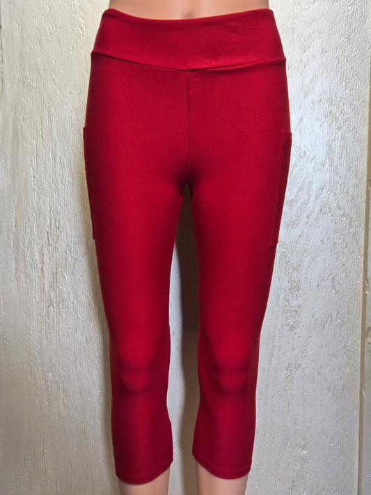 Red leggings and capris with pockets