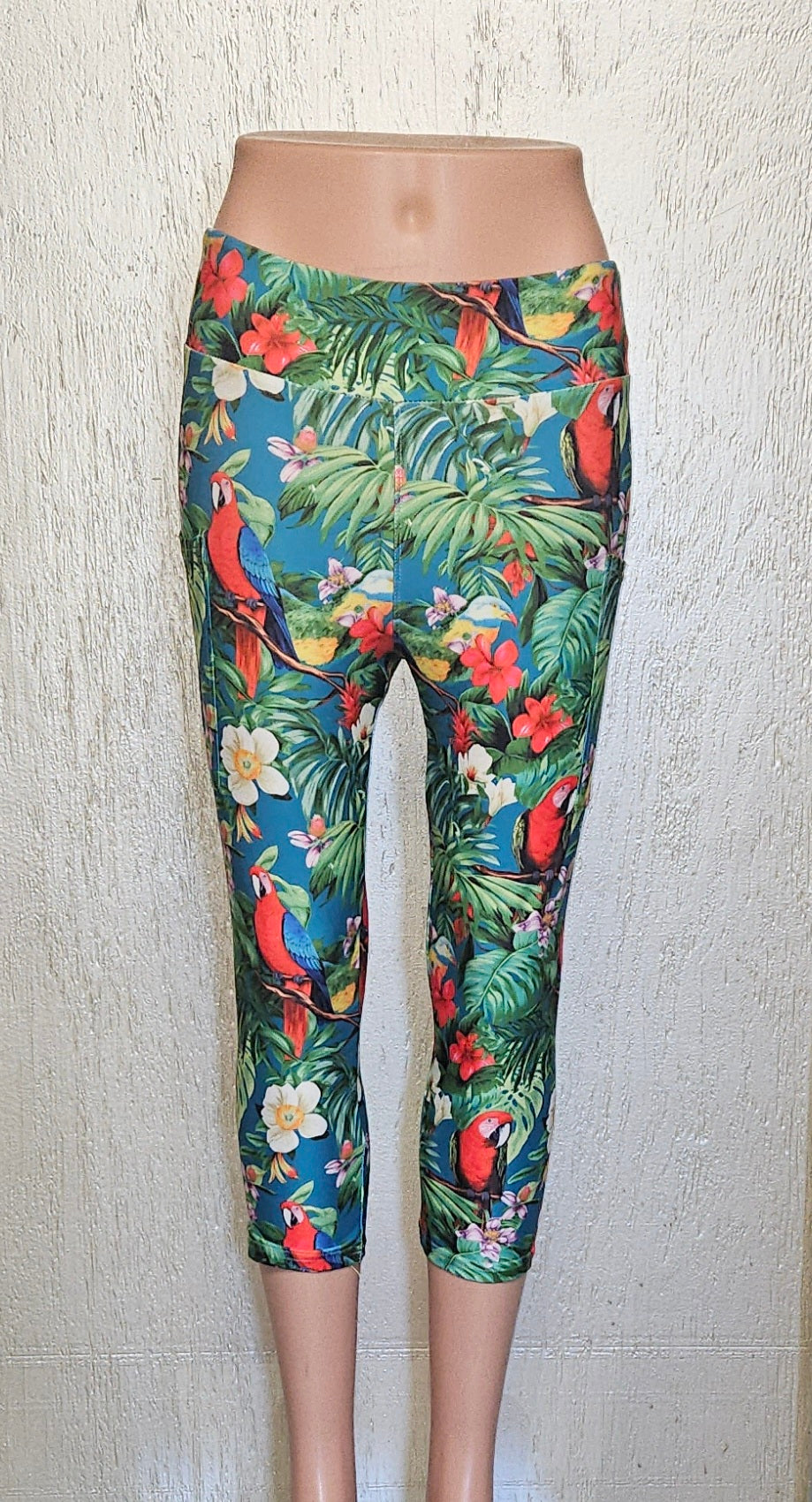 Red Parrots capris and skorts with pockets