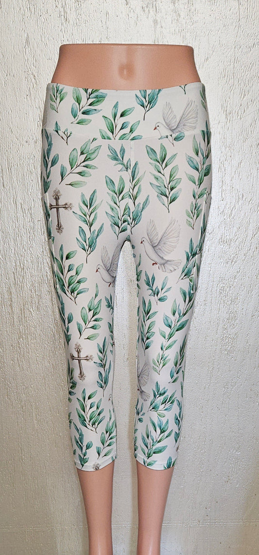 Dove Crosses capris with pockets