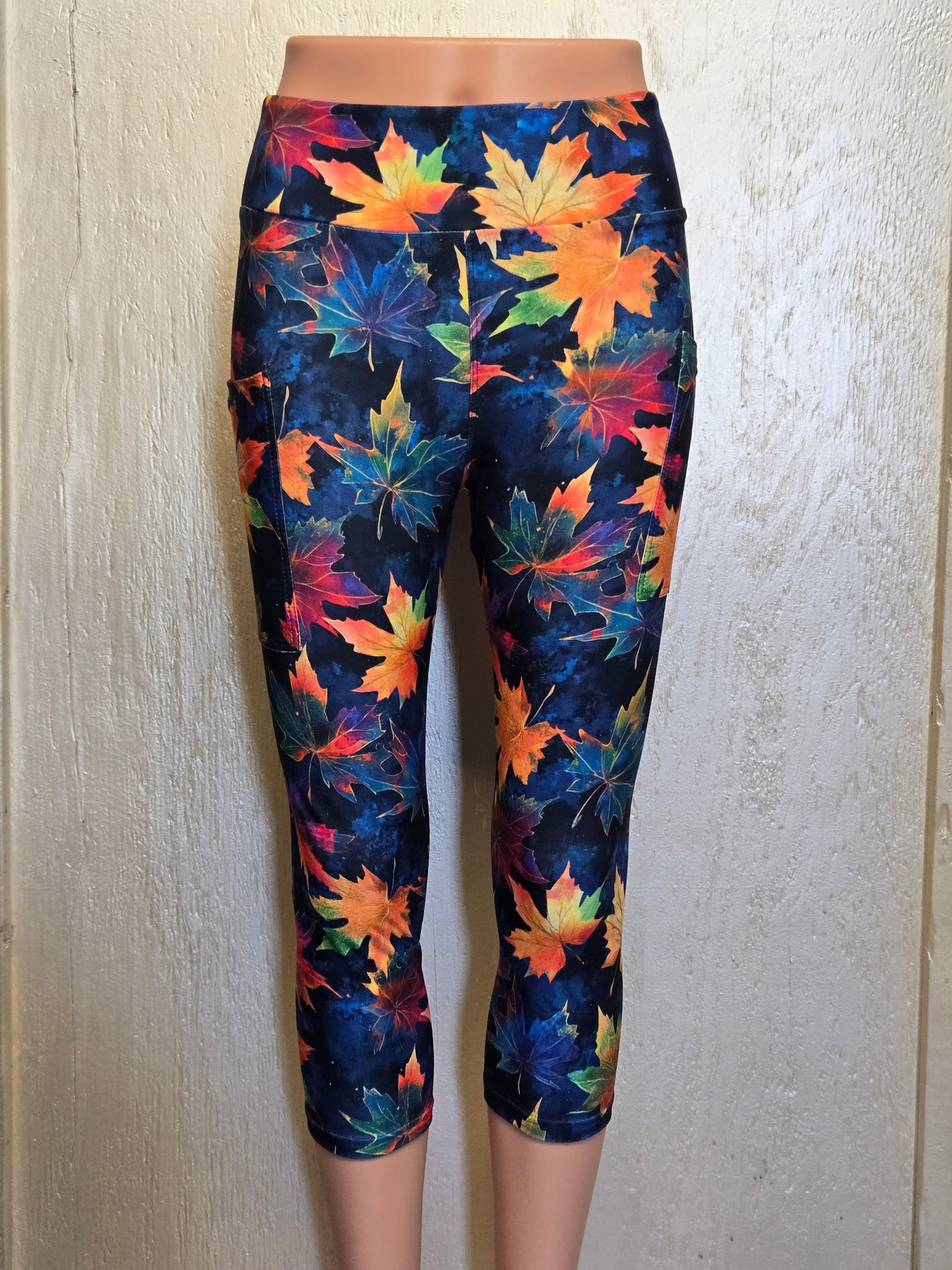Fall leaves 18 leggings, capris and skorts with pockets