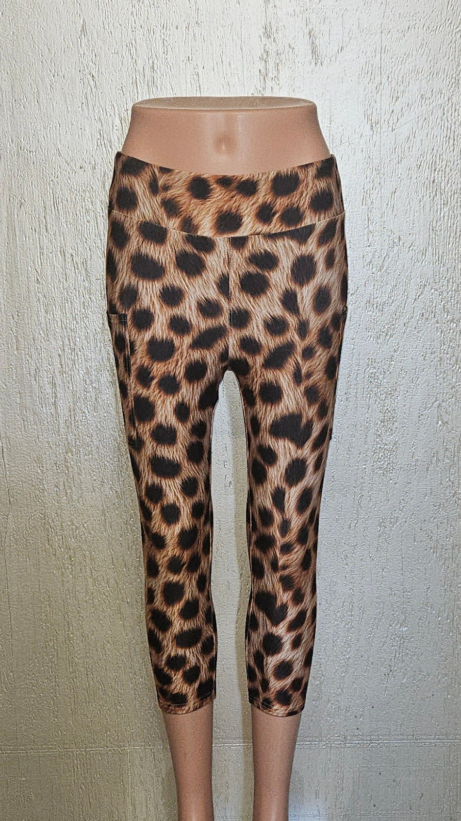 Dalmatian Dots capris and biker shorts with pockets