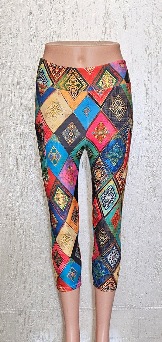 Patchwork capris with pockets