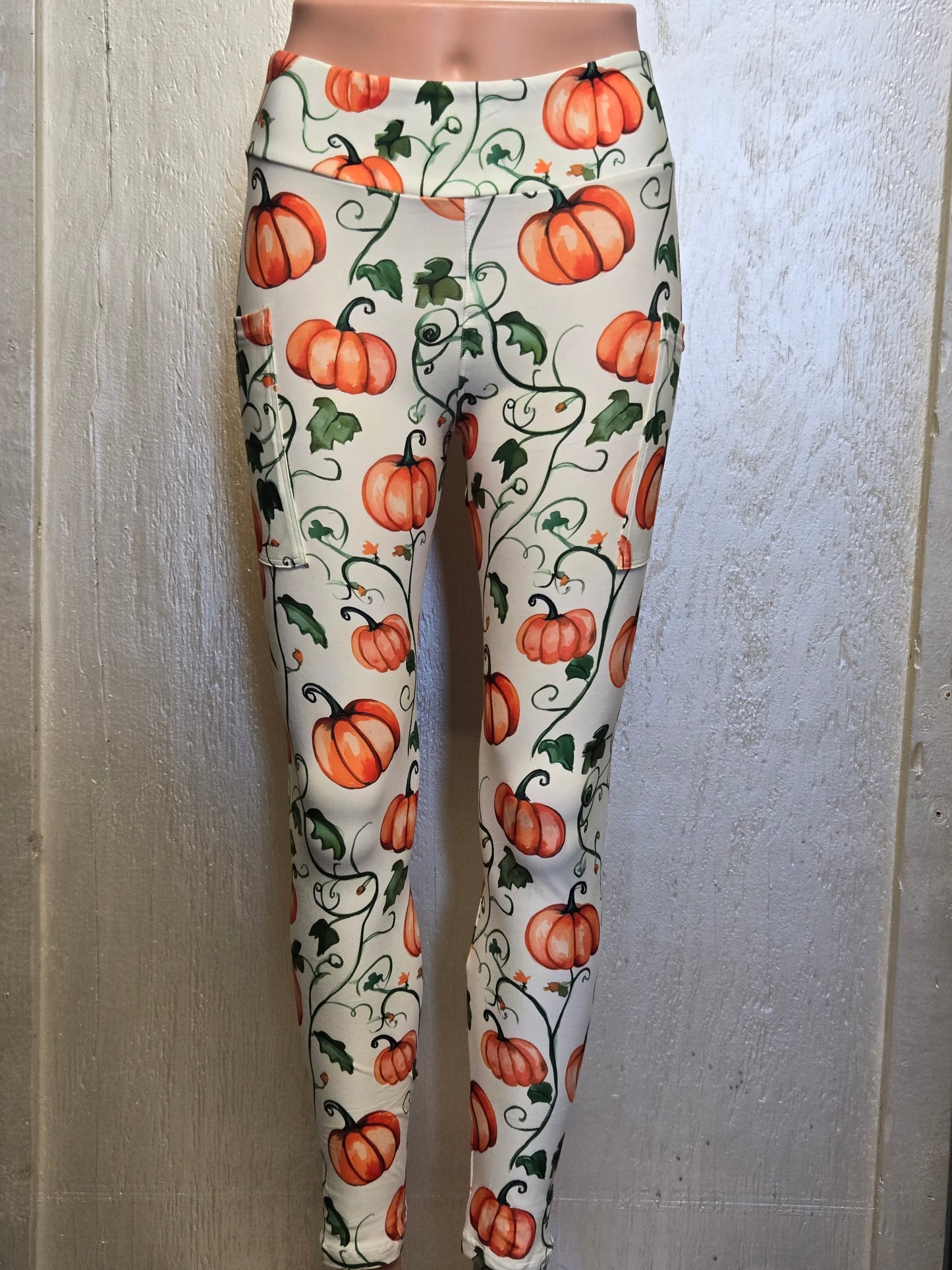 Pumpkin vines leggings, capris and skorts with pockets