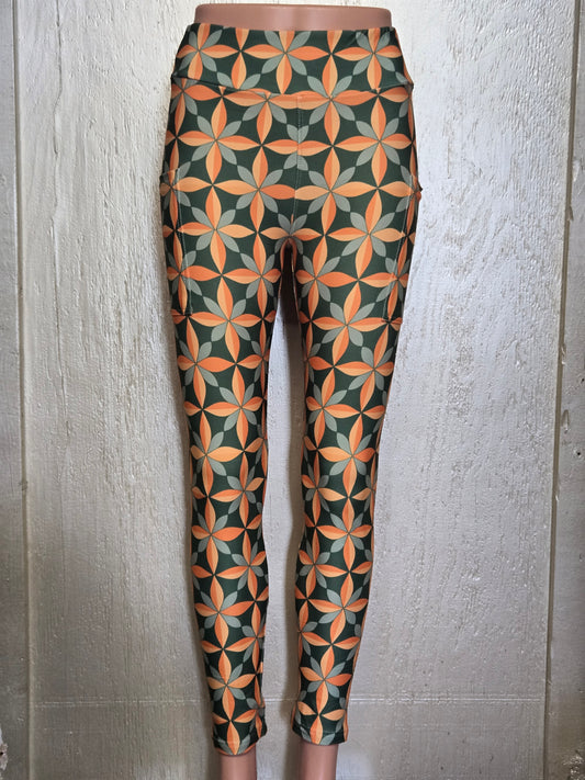 Gold and Green Star leggings and capris with pockets