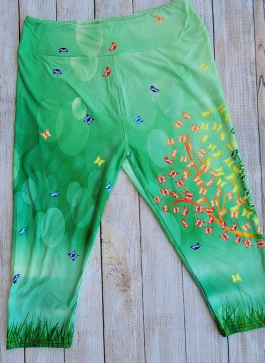 Rainbow butterfly capris without pockets