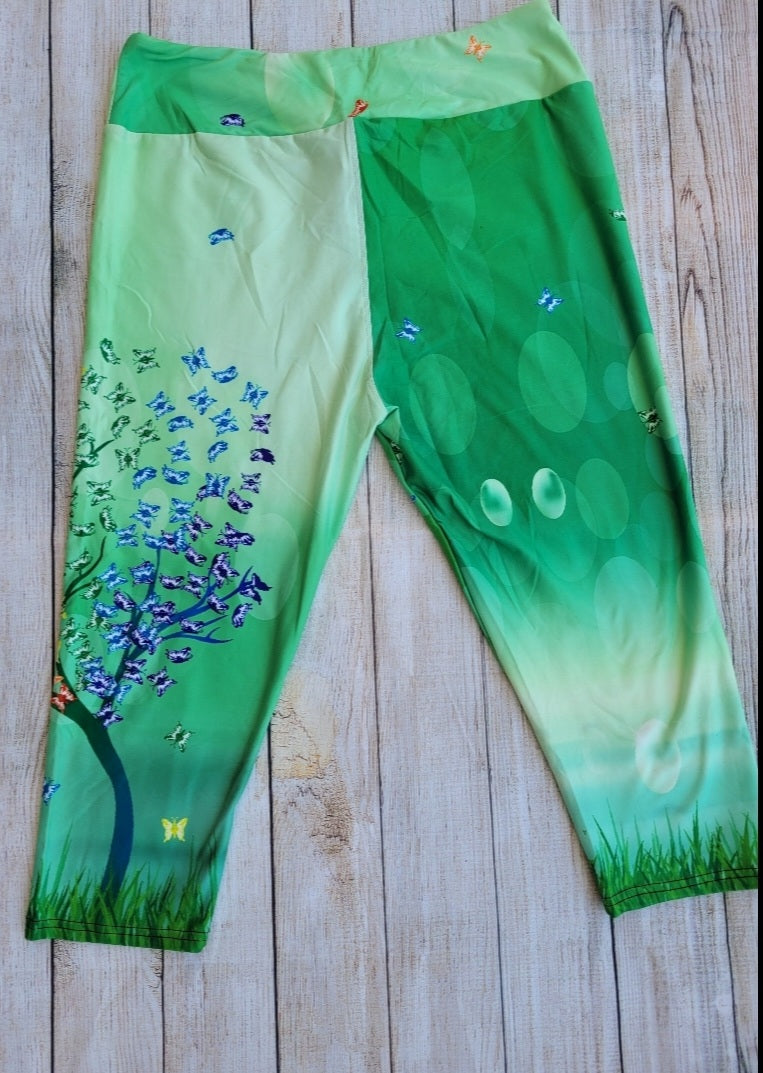 Rainbow butterfly capris without pockets