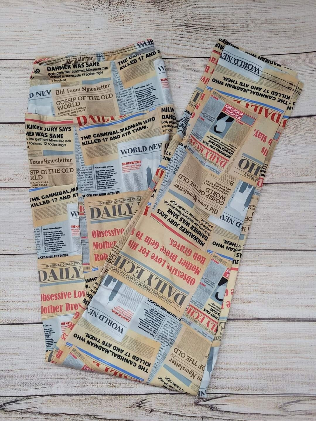 Serial Killers Newsprint leggings with pockets